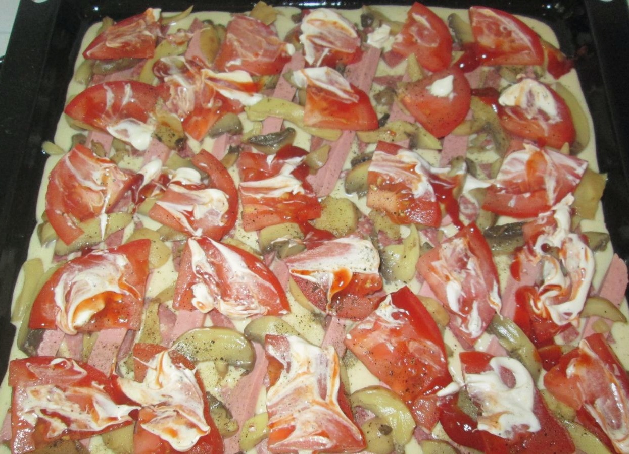 рецепт приготовления домашней пиццы в духовке с колбасой и сыром фото 47